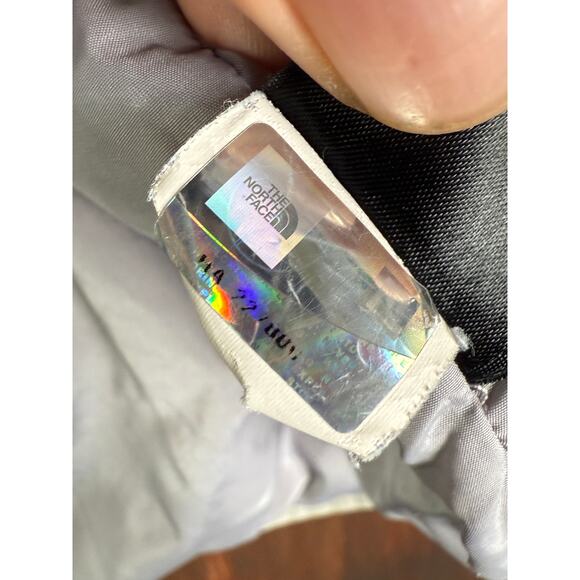 The North Face Lightweight Insulated Puffer Jacket Gray Grey Silver Mens Small - Picture 8 of 10